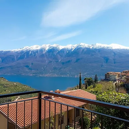 Diffuso Borgo Piovere, Le Cascate Balcony Lakeview Apartment Tignale