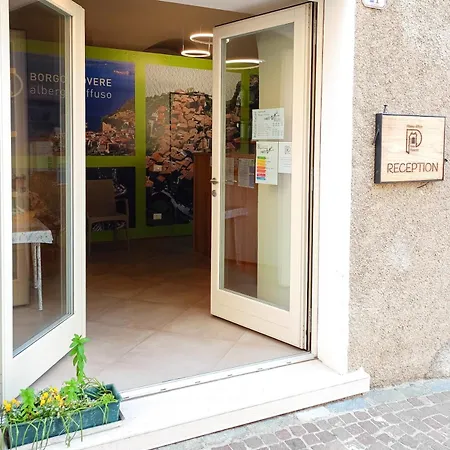 Diffuso Borgo Piovere, Le Cascate Balcony Lakeview Tignale